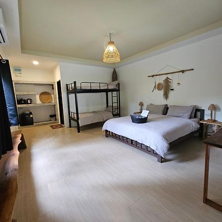The Mellow Mango Koh Lanta Exterior photo