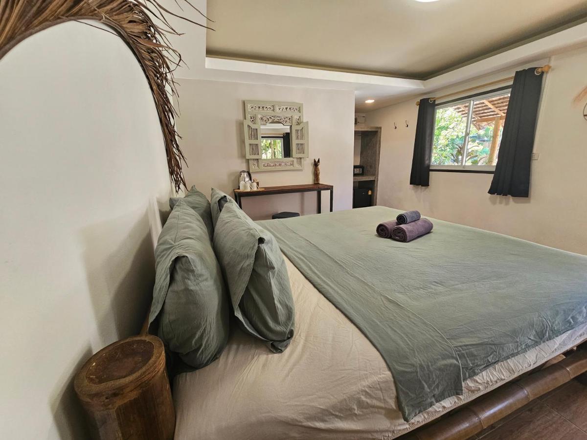 The Mellow Mango Koh Lanta Exterior photo